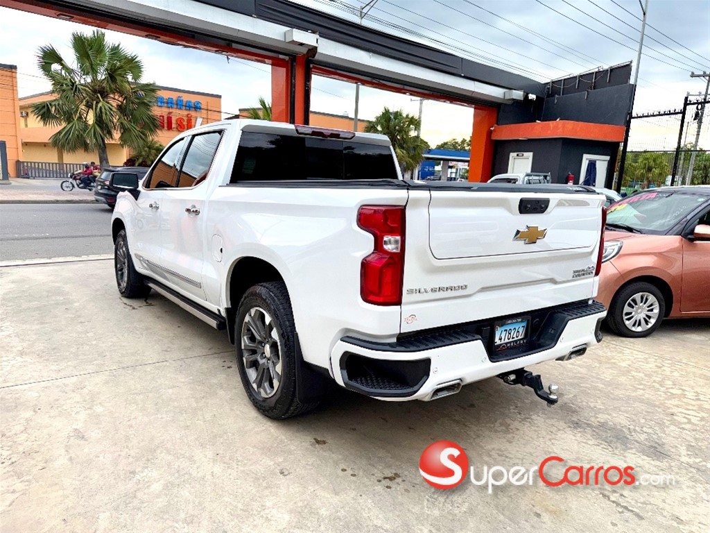 2023 Chevrolet Silverado High Country Duramax — foto 5 / 12