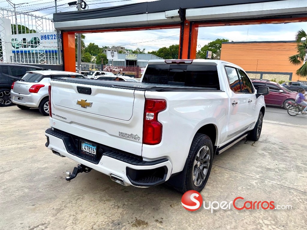 2023 Chevrolet Silverado High Country Duramax — foto 7 / 12