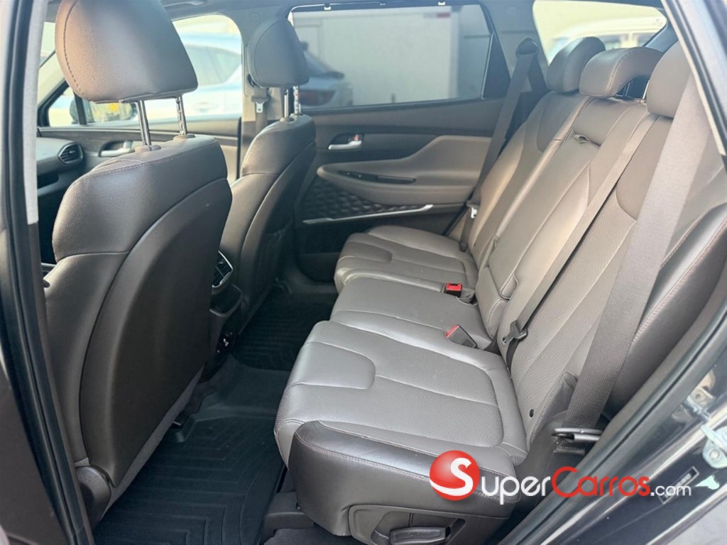 2020 Hyundai Santa Fe Limited — foto 10 / 11