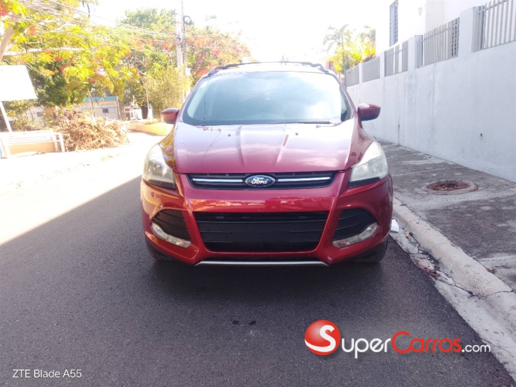 2014 Ford Escape SE Ecoboost Turbo — foto 2 / 12