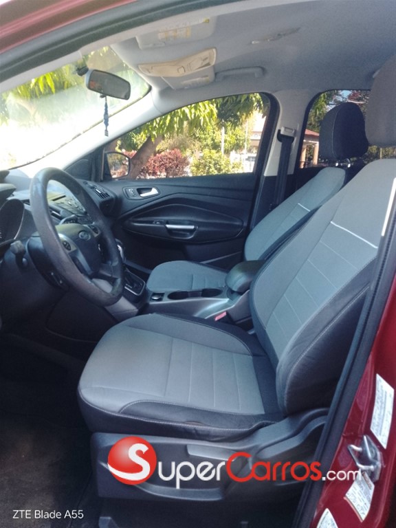 2014 Ford Escape SE Ecoboost Turbo — foto 8 / 12