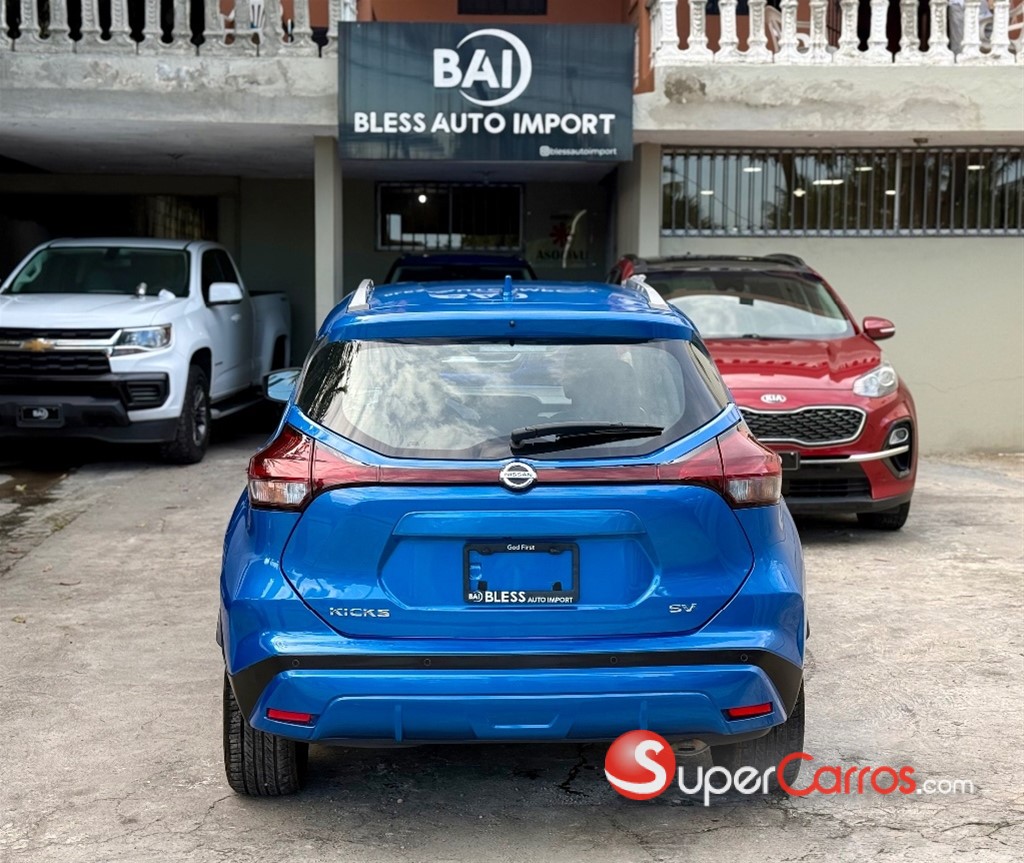 2021 Nissan Kicks SV — foto 5 / 11