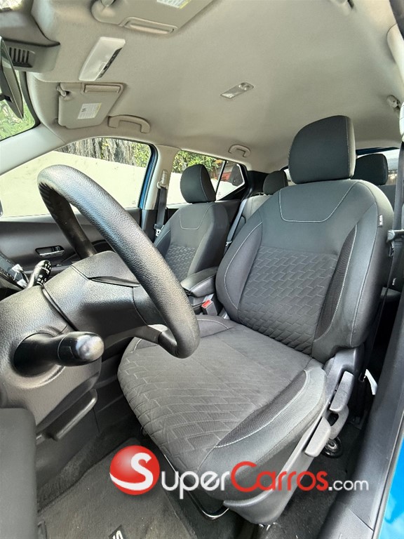 2021 Nissan Kicks SV — foto 8 / 11