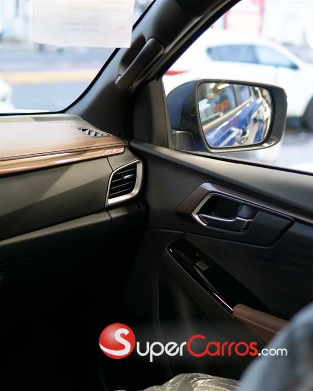 2027 Isuzu DMAX LSE — foto 8 / 8