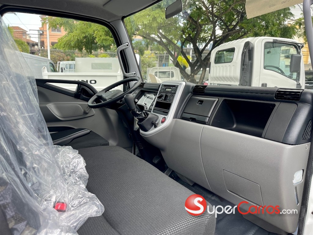 2026 Mitsubishi Motors Canter Chassis 10 pies — foto 4 / 10