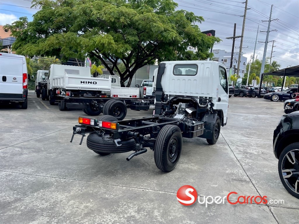 2026 Mitsubishi Motors Canter Chassis 10 pies — foto 8 / 10