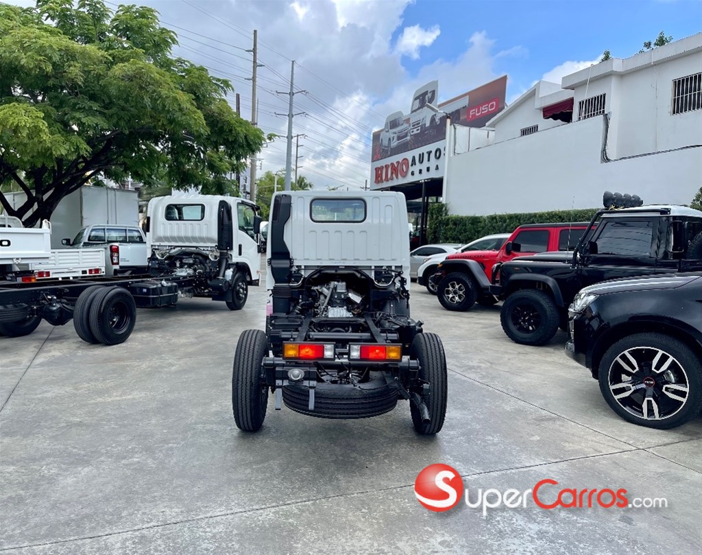 2026 Mitsubishi Motors Canter Chassis 10 pies — foto 9 / 10