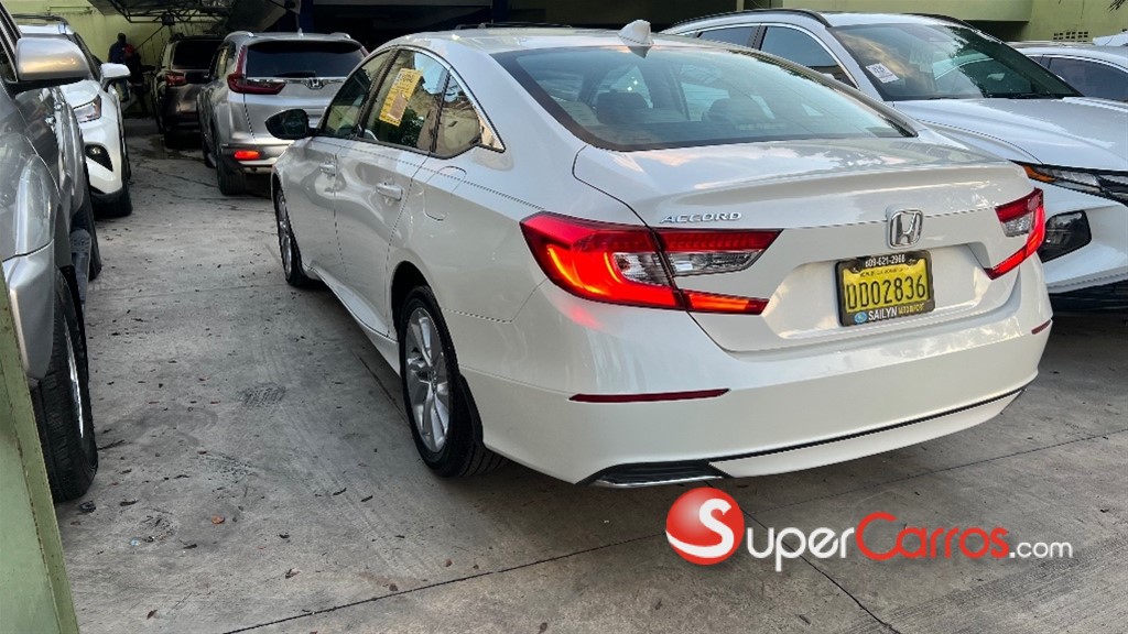 2020 Honda Accord LX — foto 6 / 11