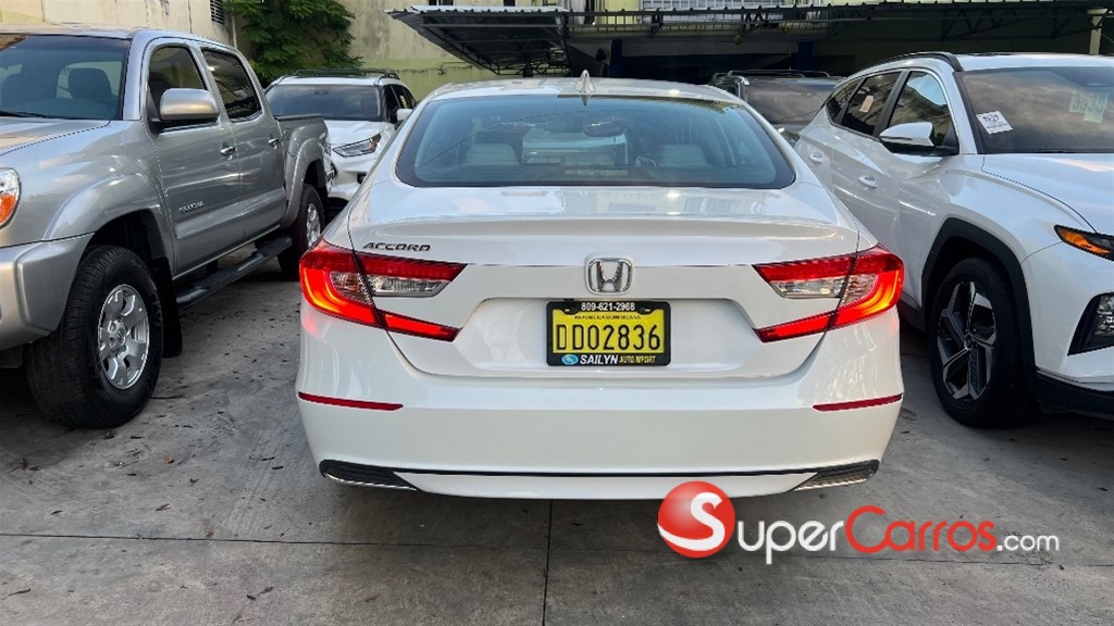 2020 Honda Accord LX — foto 7 / 11