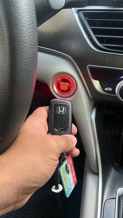 2020 Honda Accord LX — foto 10 / 11