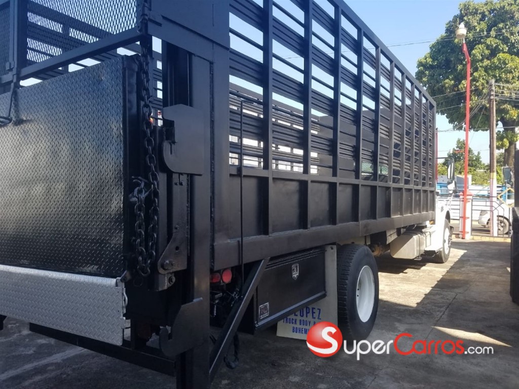 2008 Freightliner M2 — foto 3 / 8