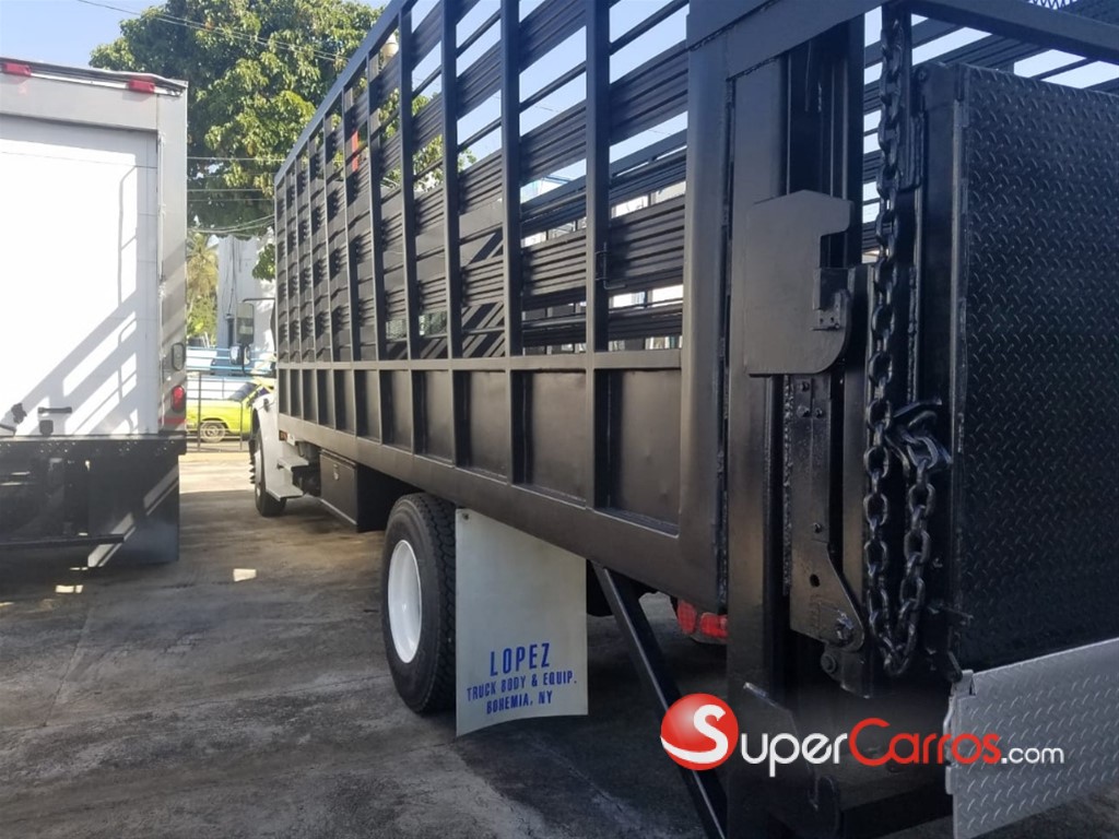 2008 Freightliner M2 — foto 4 / 8
