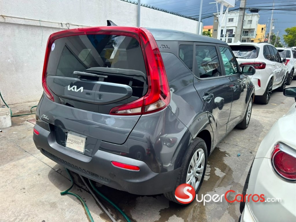 2021 Kia Soul LX — foto 3 / 6