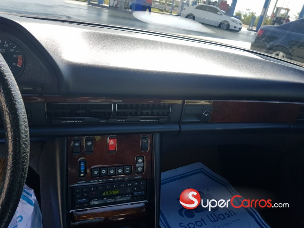 1984 Mercedes-Benz SEC 560 — foto 10 / 11