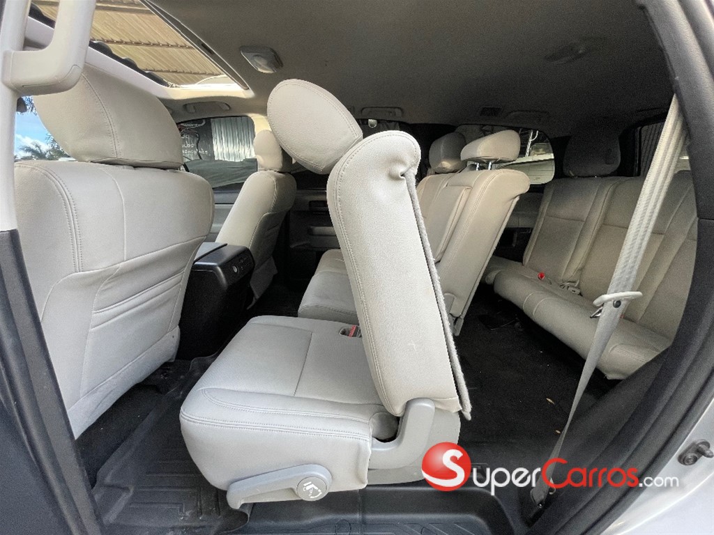 2015 Toyota Sequoia Limited — foto 5 / 11