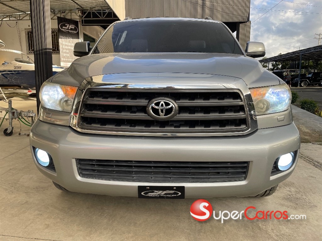 2015 Toyota Sequoia Limited — foto 10 / 11