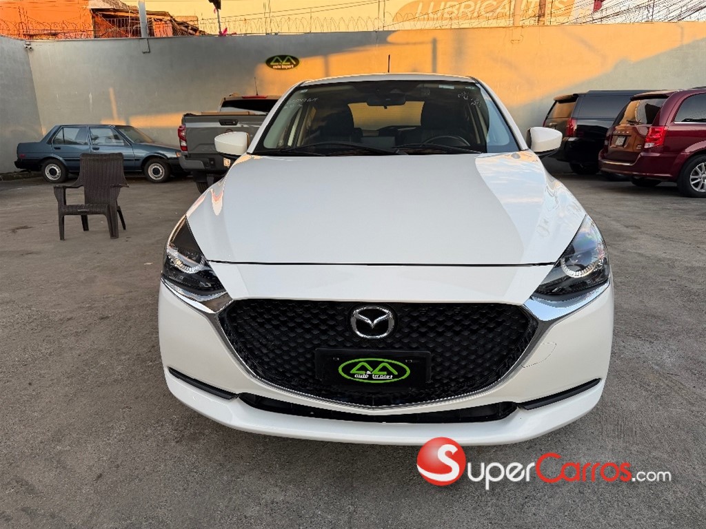 2020 Hyundai Elantra — foto 4 / 7