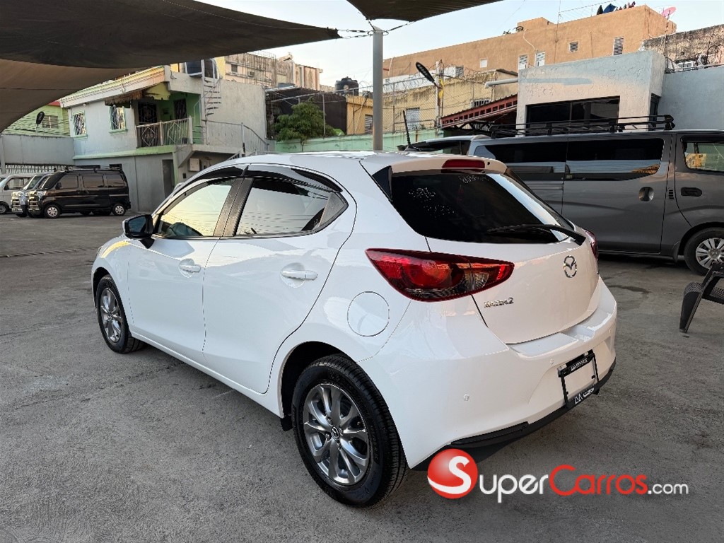 2020 Hyundai Elantra — foto 5 / 7