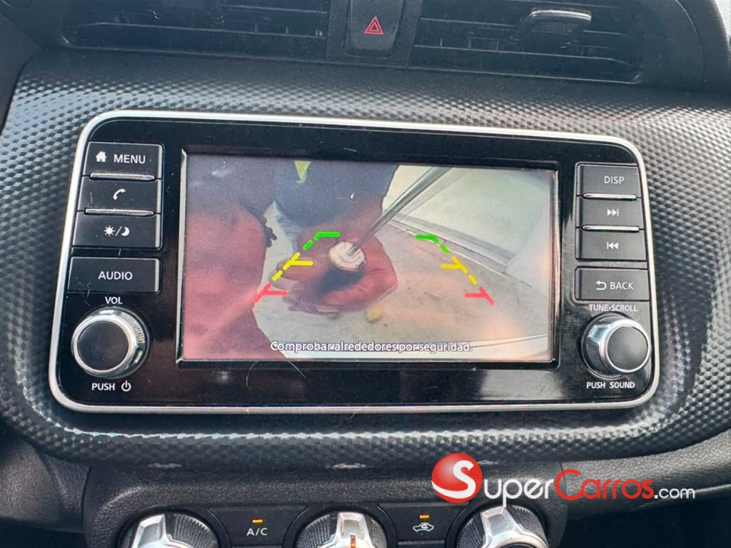 2022 Nissan Kicks S — foto 10 / 12