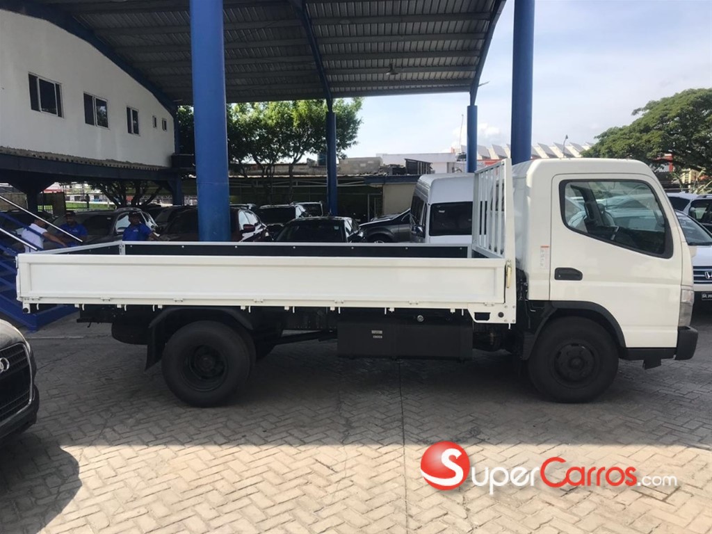 2027 Mitsubishi Motors Canter Cama 14 Pies — foto 6 / 9
