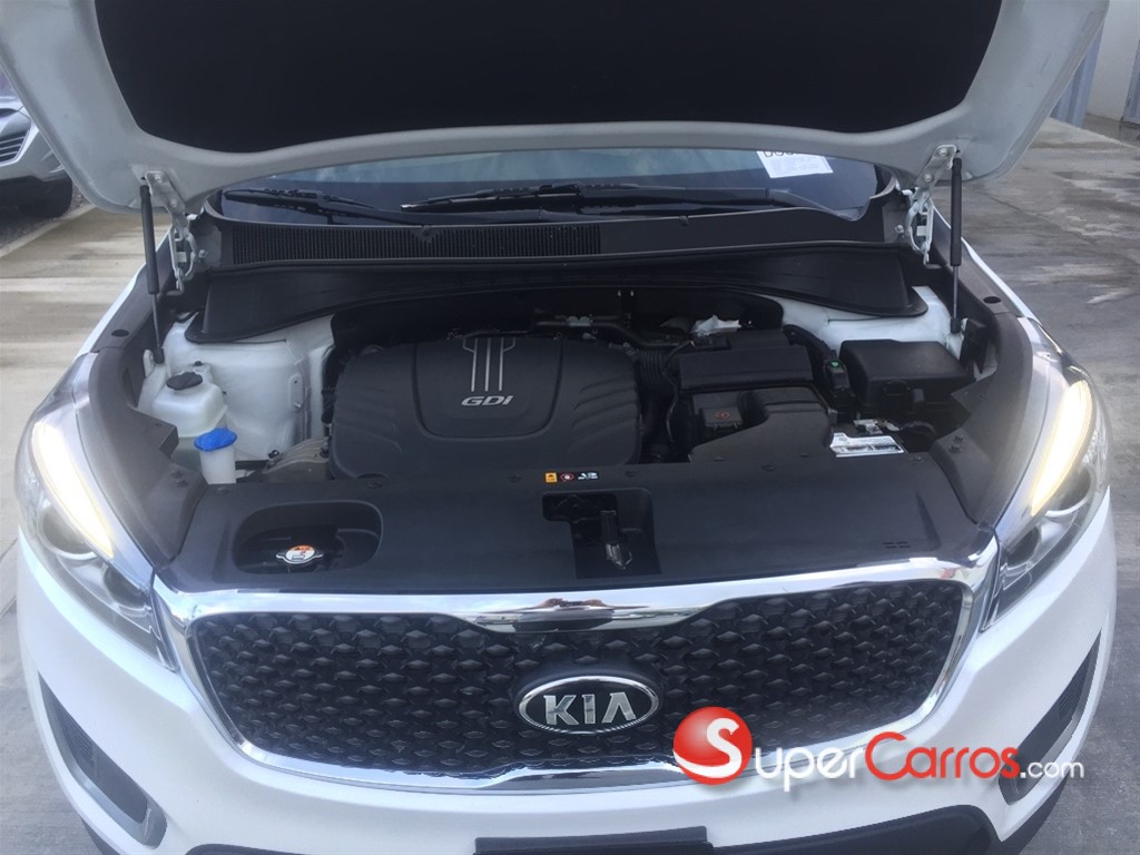 2016 Kia Sorento LX — foto 7 / 12