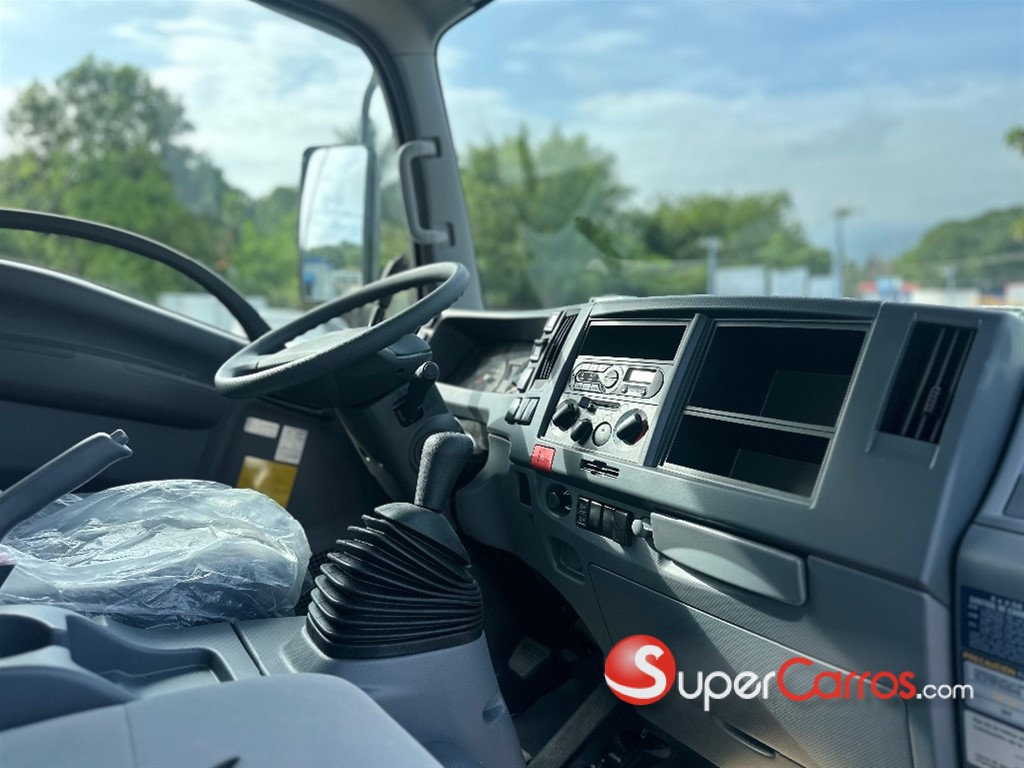 2026 Isuzu Volteo 4X4 — foto 4 / 9